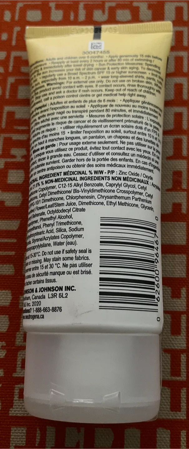 Neutrogena Sheer Zinc Mineral Sunscreen SPF 50 image indicator(2)