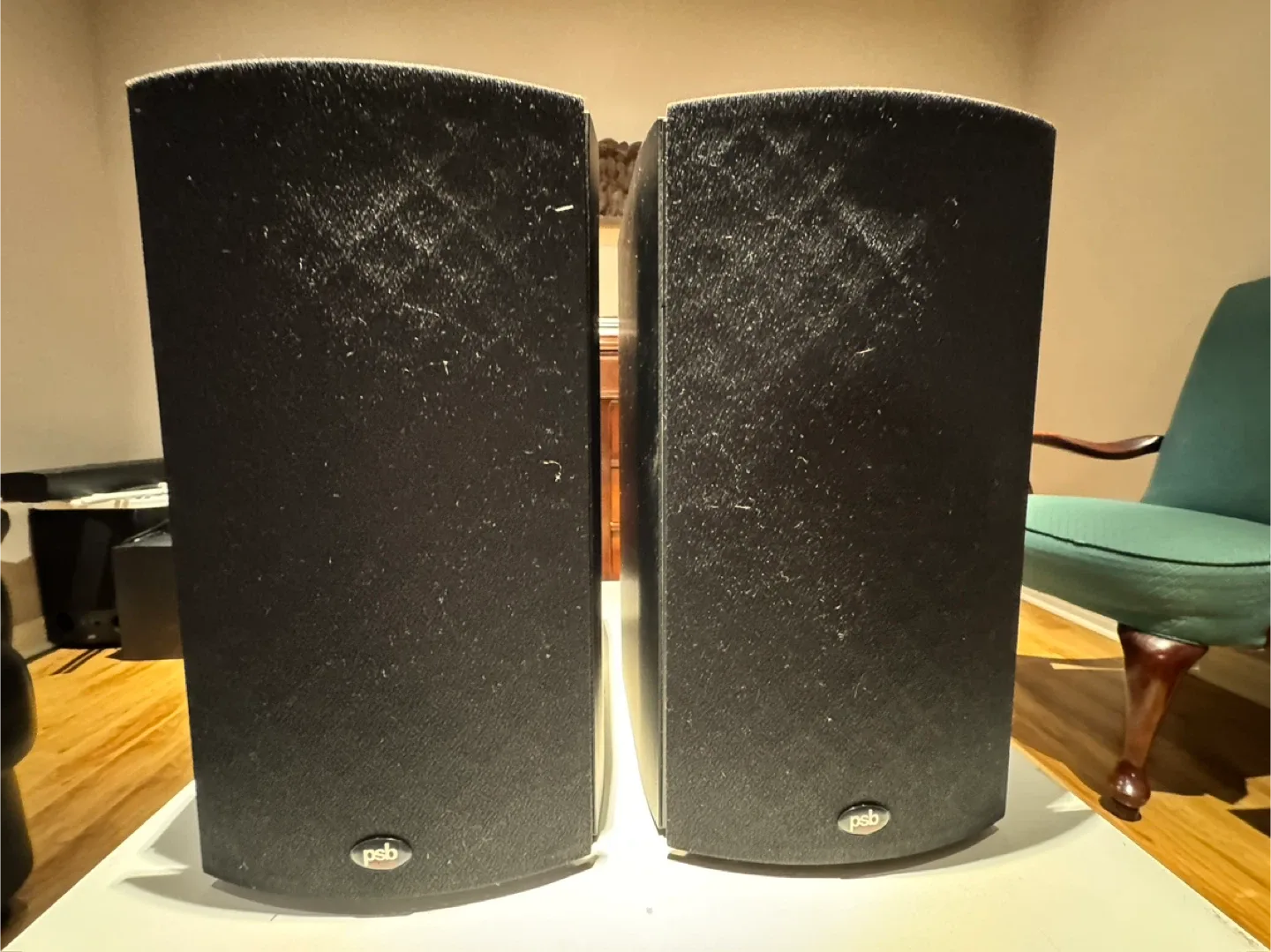 PSB Image B25 Speakers - Pair image indicator(3)