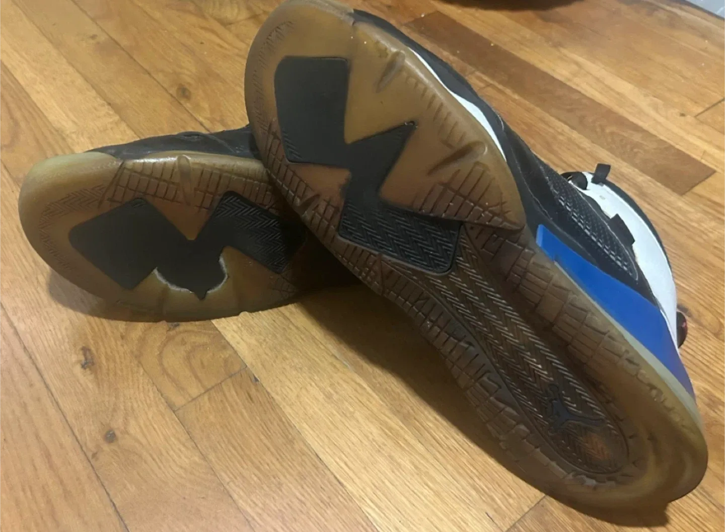 Air Jordan Mars 270 High-Top Sneakers US 15 image indicator(6)