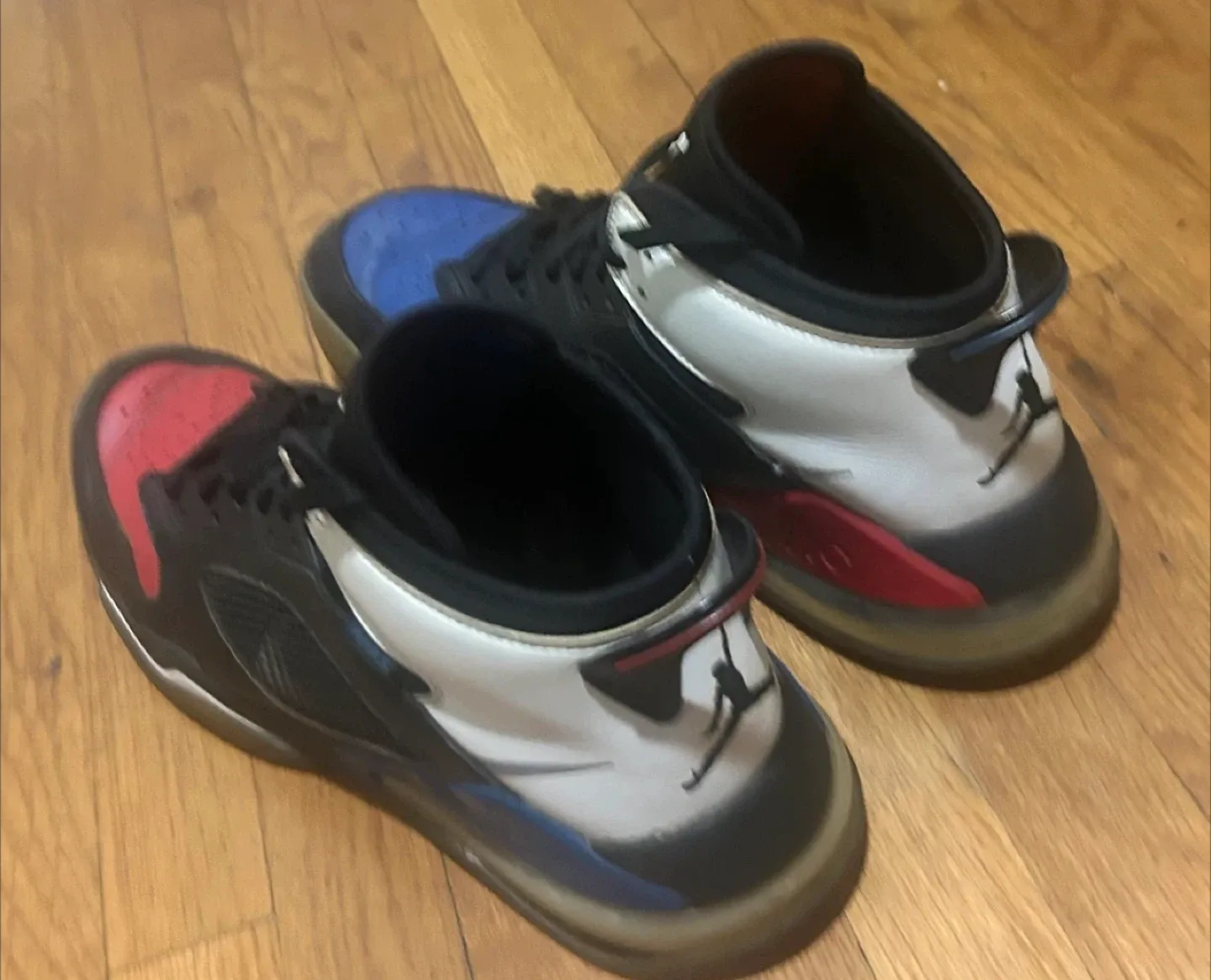 Air Jordan Mars 270 High-Top Sneakers US 15 image indicator(4)