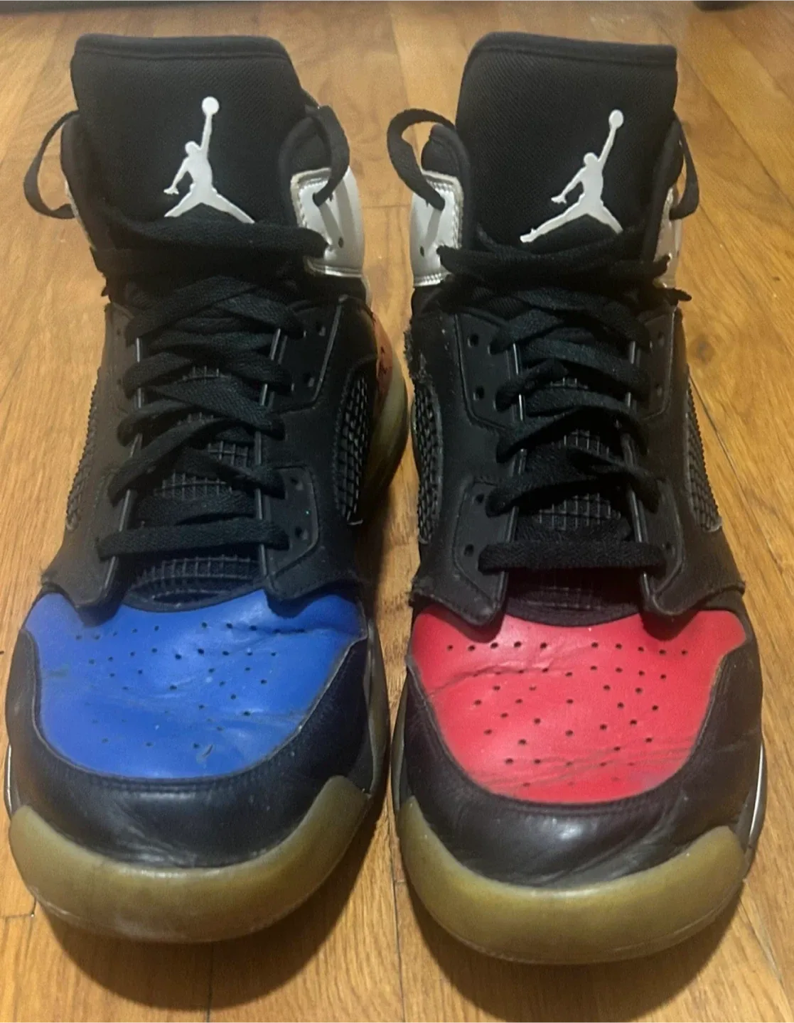 Air Jordan Mars 270 High-Top Sneakers US 15 image indicator(3)