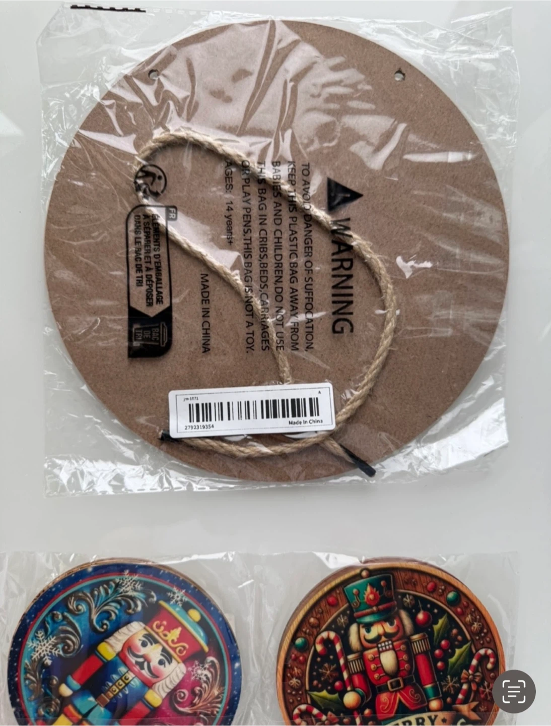 New Nutcracker Christmas wall hanging and coasters - photo 2
