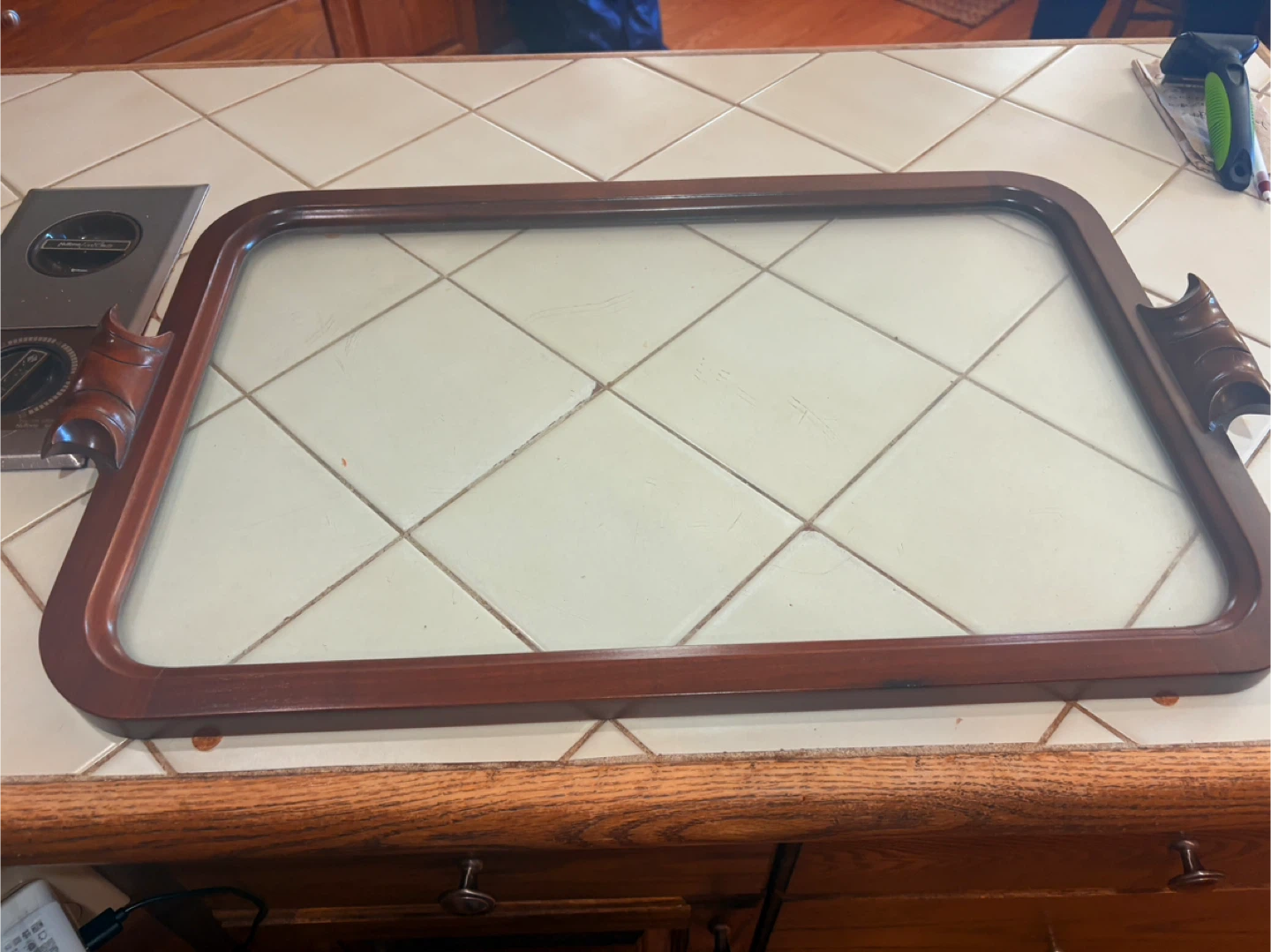 Gibbards tea cart - flaps for table - separate glass tray - photo 3