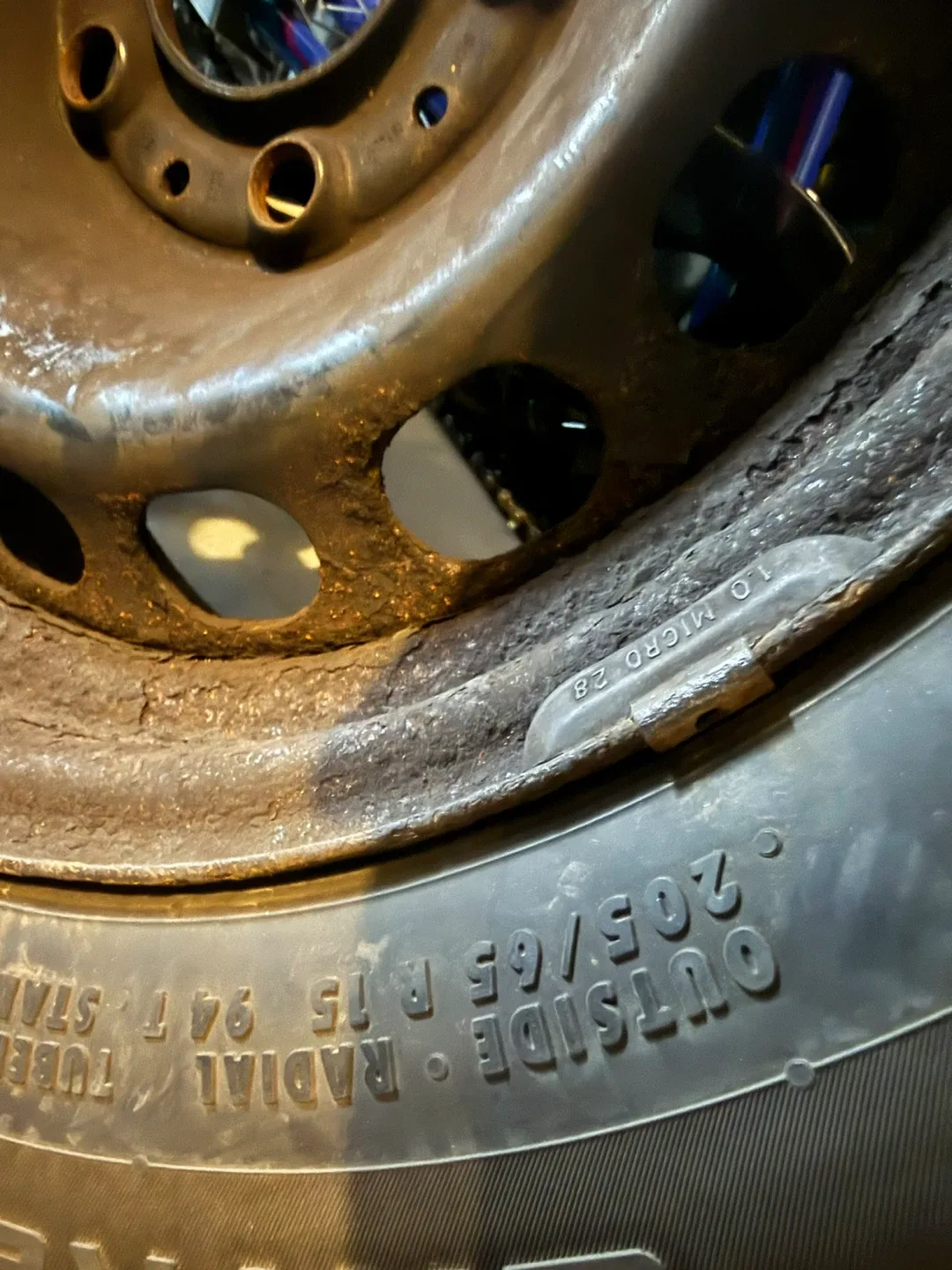 Continental WinterContact Tire on Rim image indicator(10)