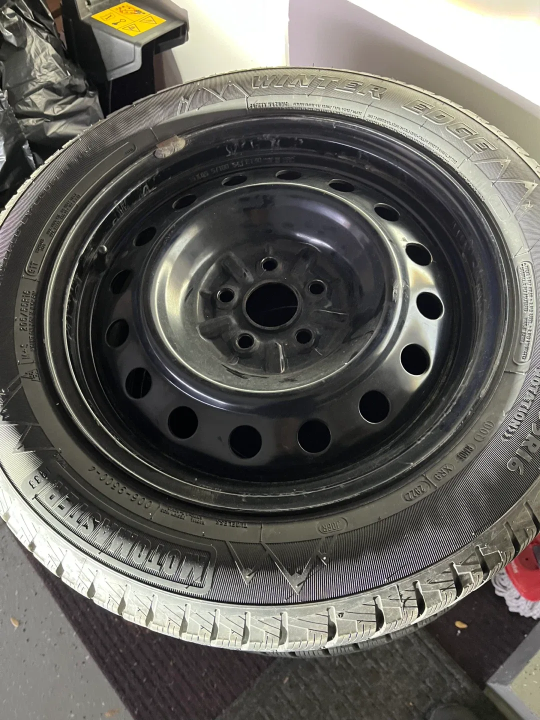 Corolla winter tires image indicator(3)