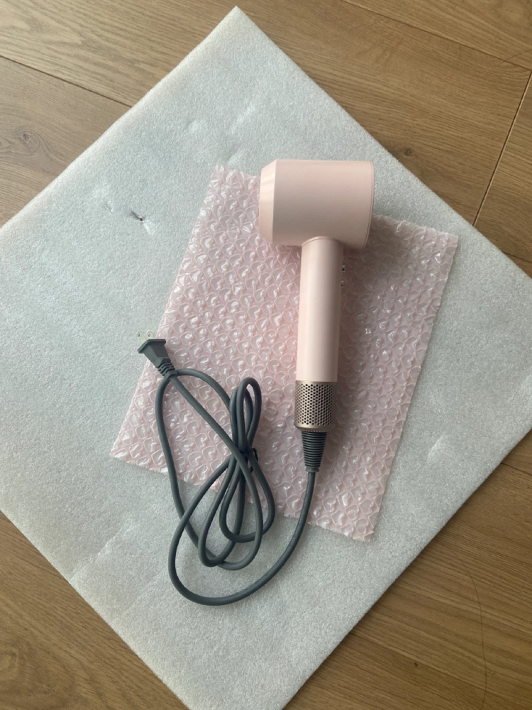 New! Airwave Hair Dryer - Pink