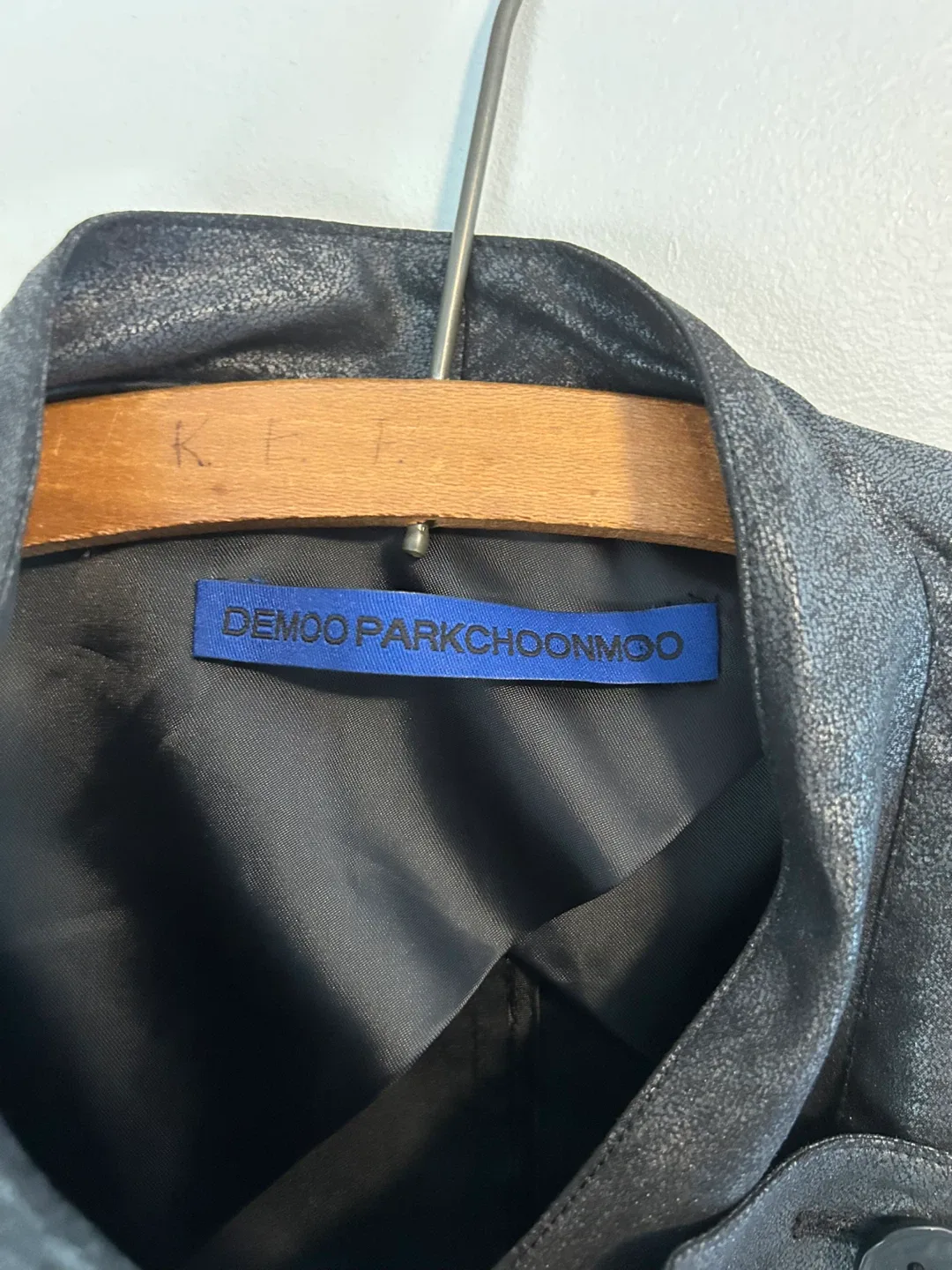 DEMOO PARKCHOONMOO Jacket image indicator(4)