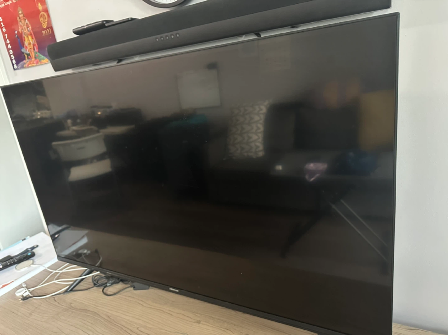 Hisense 4K UHD Smart TV- 43” (Roku) - photo 5