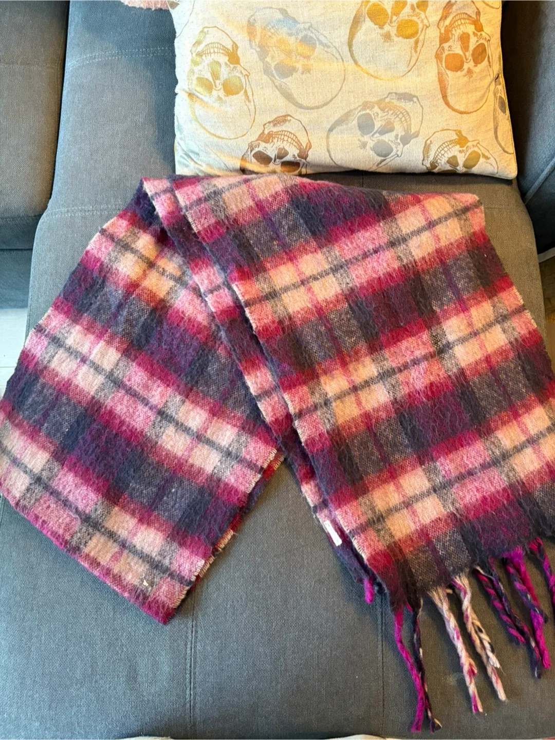 GAP Warm Scarf image indicator(2)