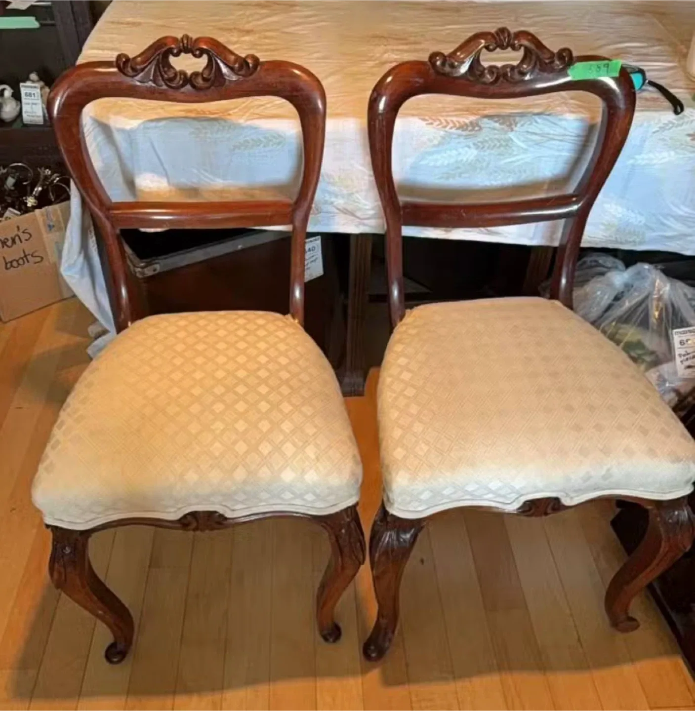 Antique Style Dining Chairs - Set of 2 image indicator(2)