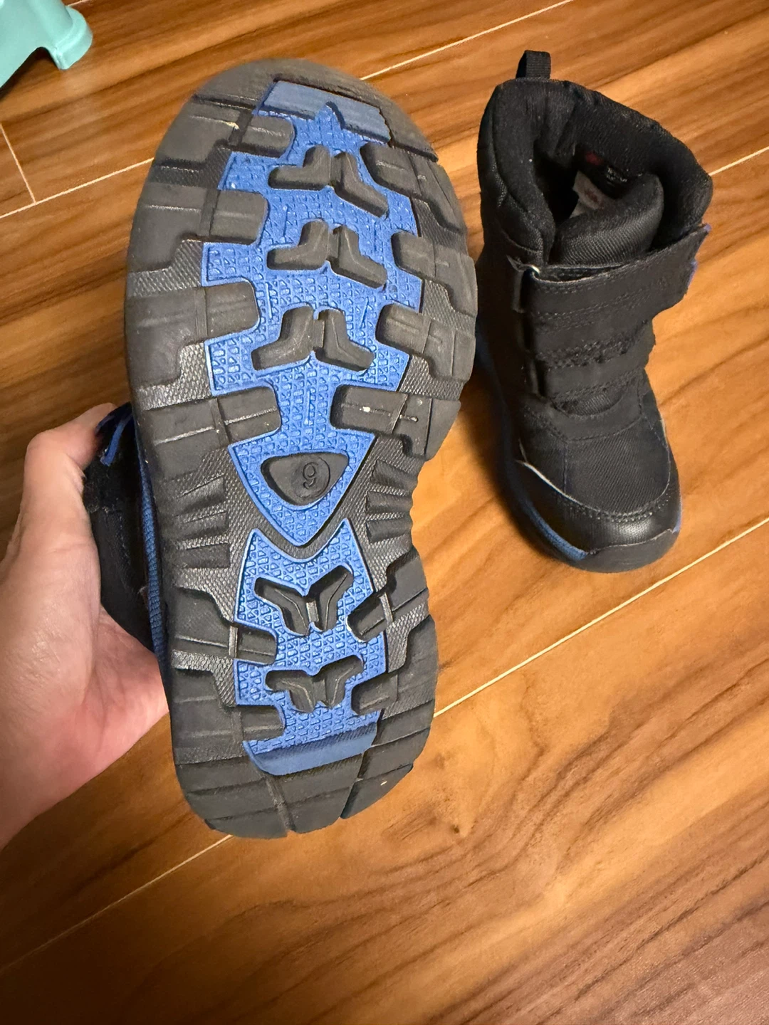 Kids' Winter Boots - Size 9 - photo 3