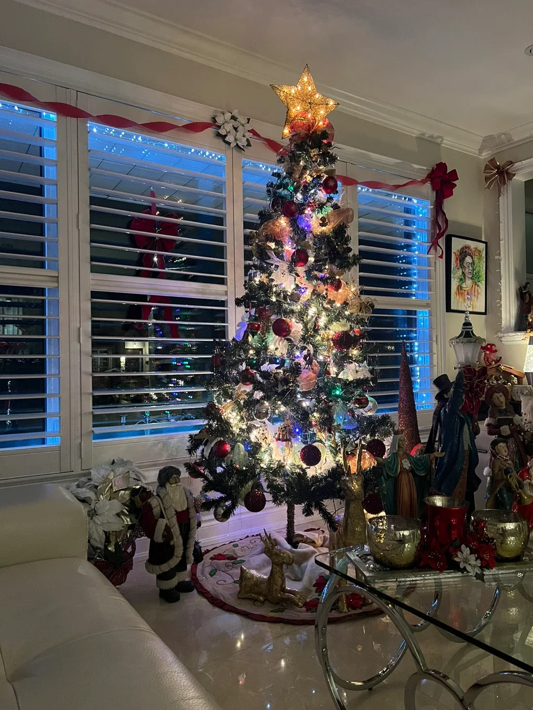 Christmas  tree about 7’ tall! Will include decoration!