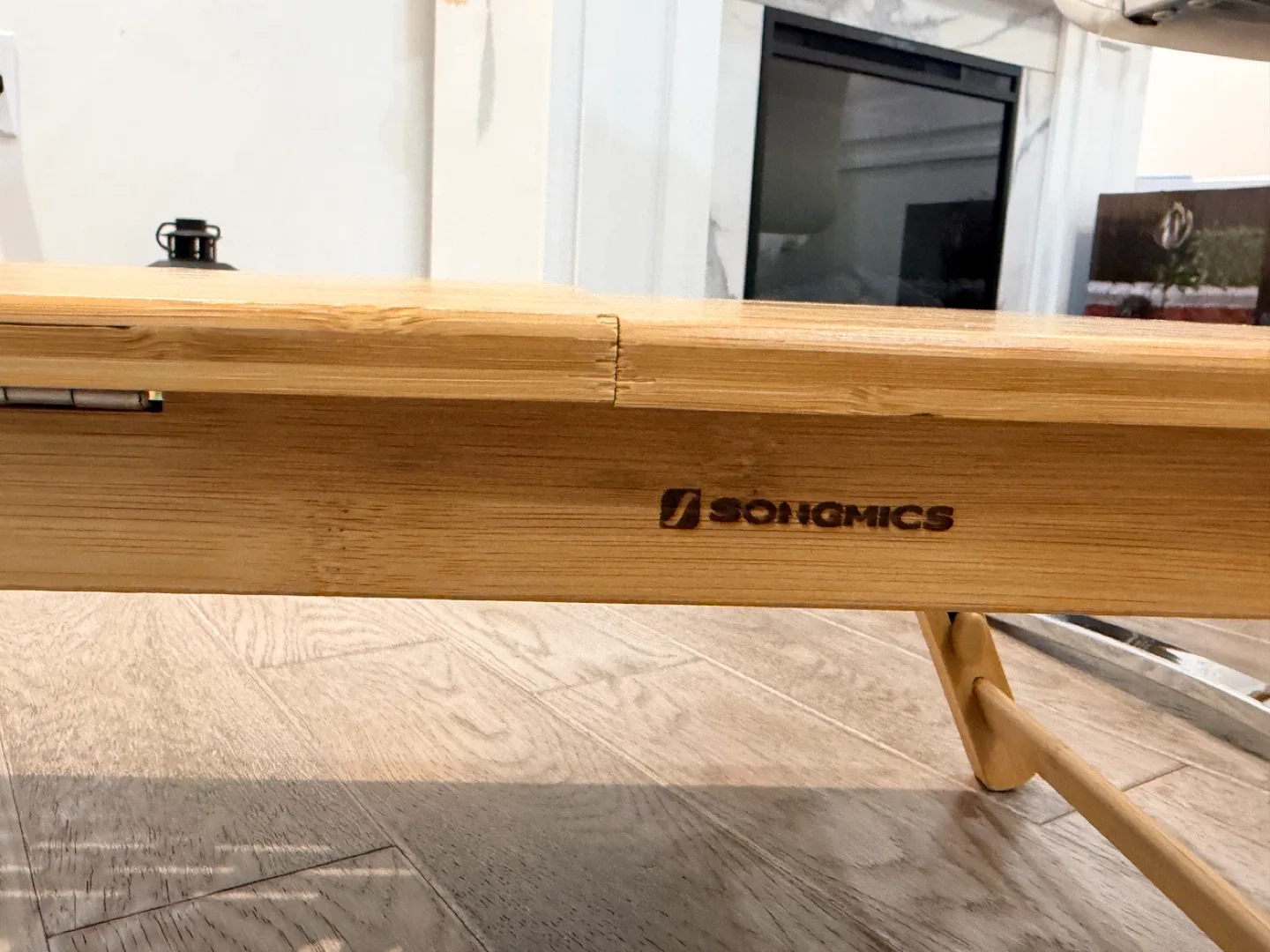 SONGMICS Adjustable/ Expandale Bamboo Laptop Desk image indicator(7)