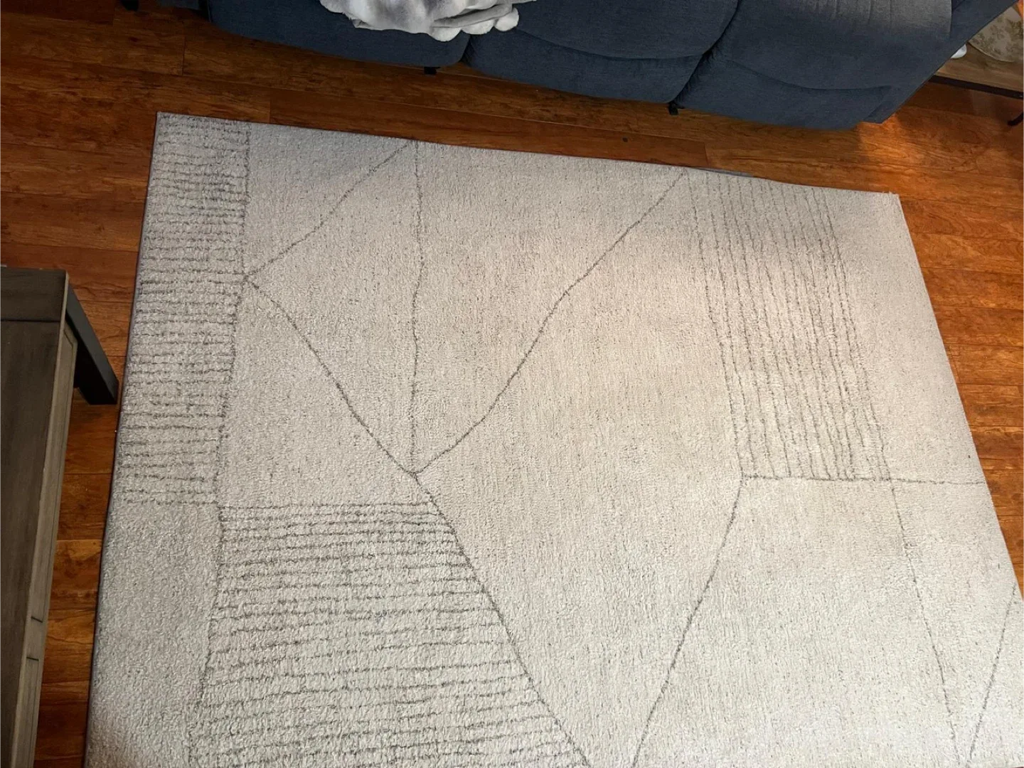 Geometric Patterned Area Rug