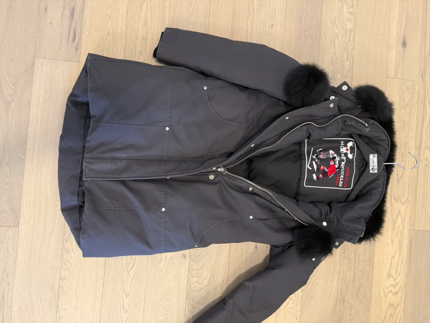 Moose Knuckles women’s Parka - Size L image indicator(5)