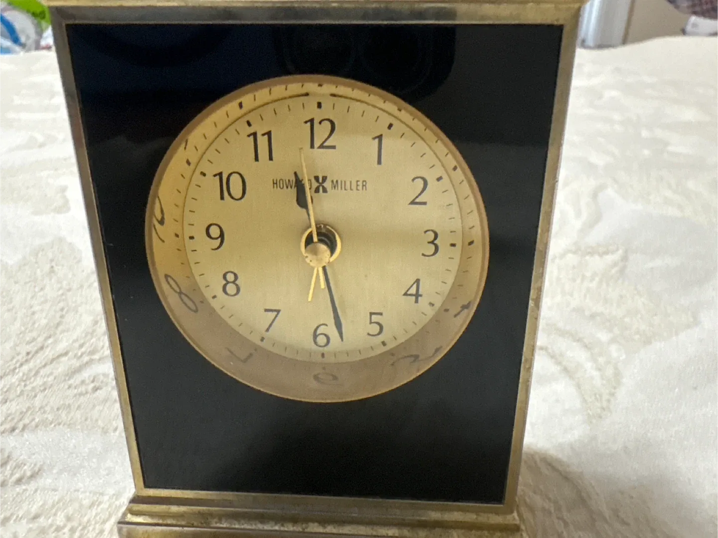 Howard Miller Alarm Clock image indicator(6)