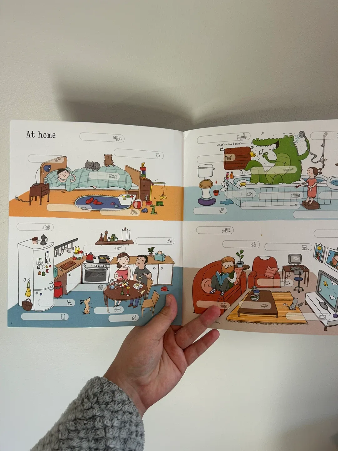 Usborne Colouring & Sticker Books Bundle image indicator(6)