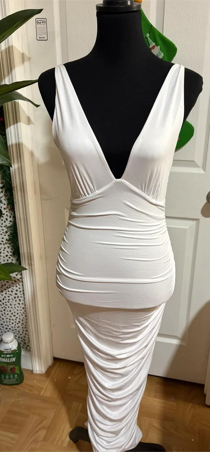 White Ruched Bodycon Dress Size S