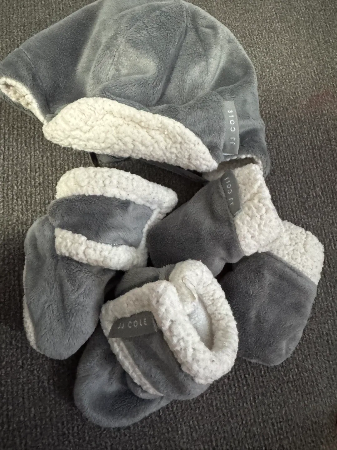 JJ Cole Hat mittens & Booties Set - Grey