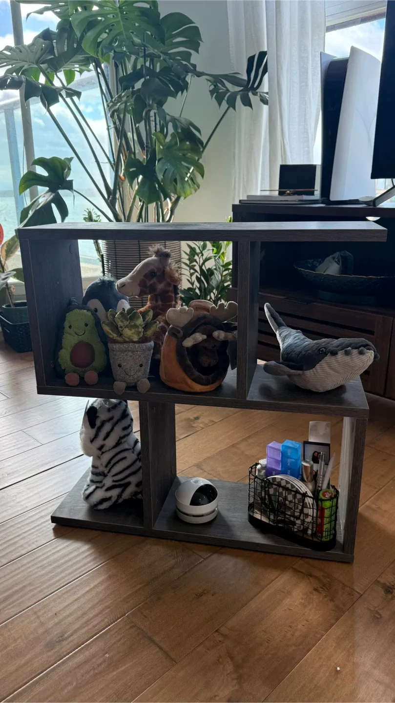 Narrow table for sale! PERFECT condition, smoke/pet-free home