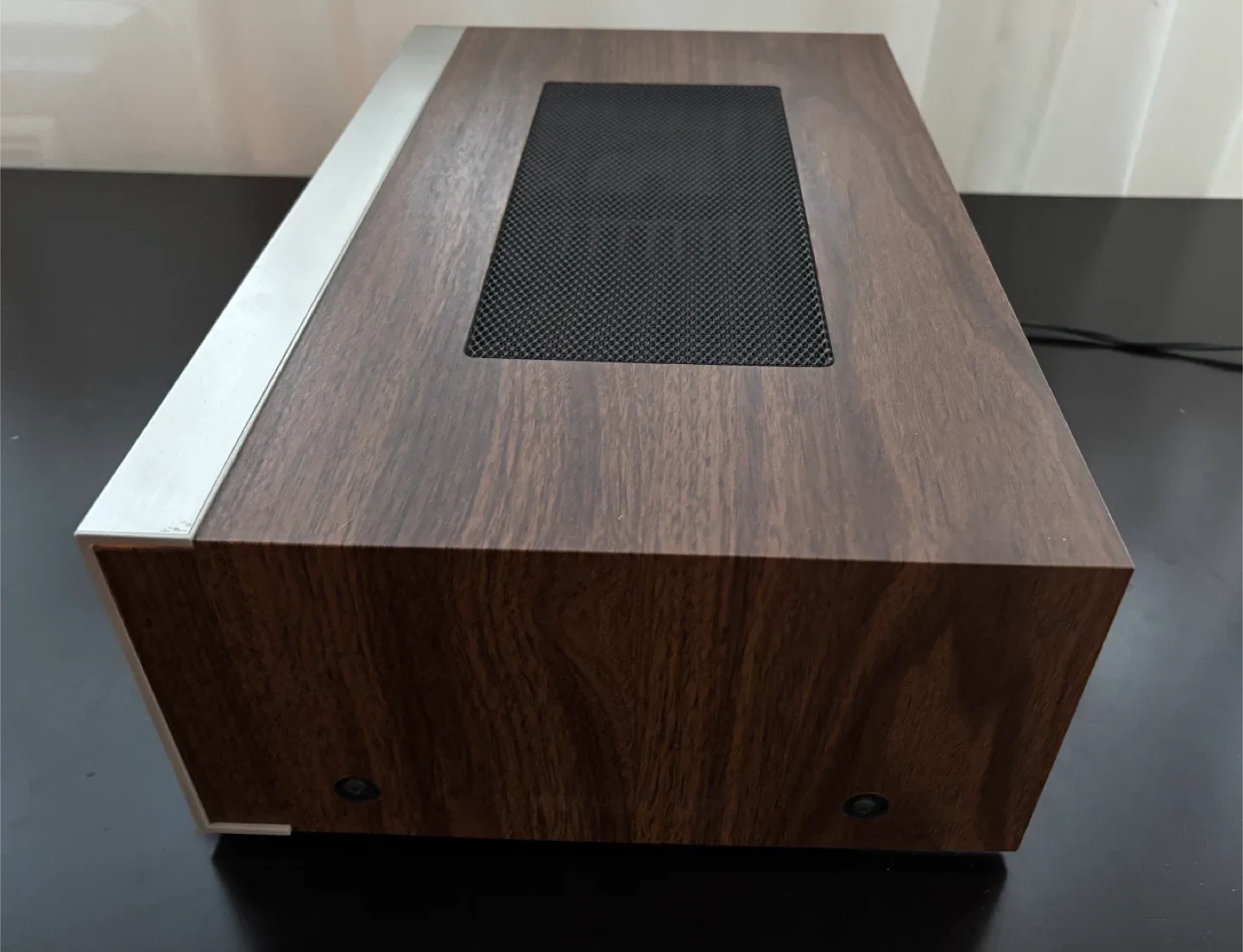 Vintage Sanyo 2033 AM/FM Stereo Receiver image indicator(5)