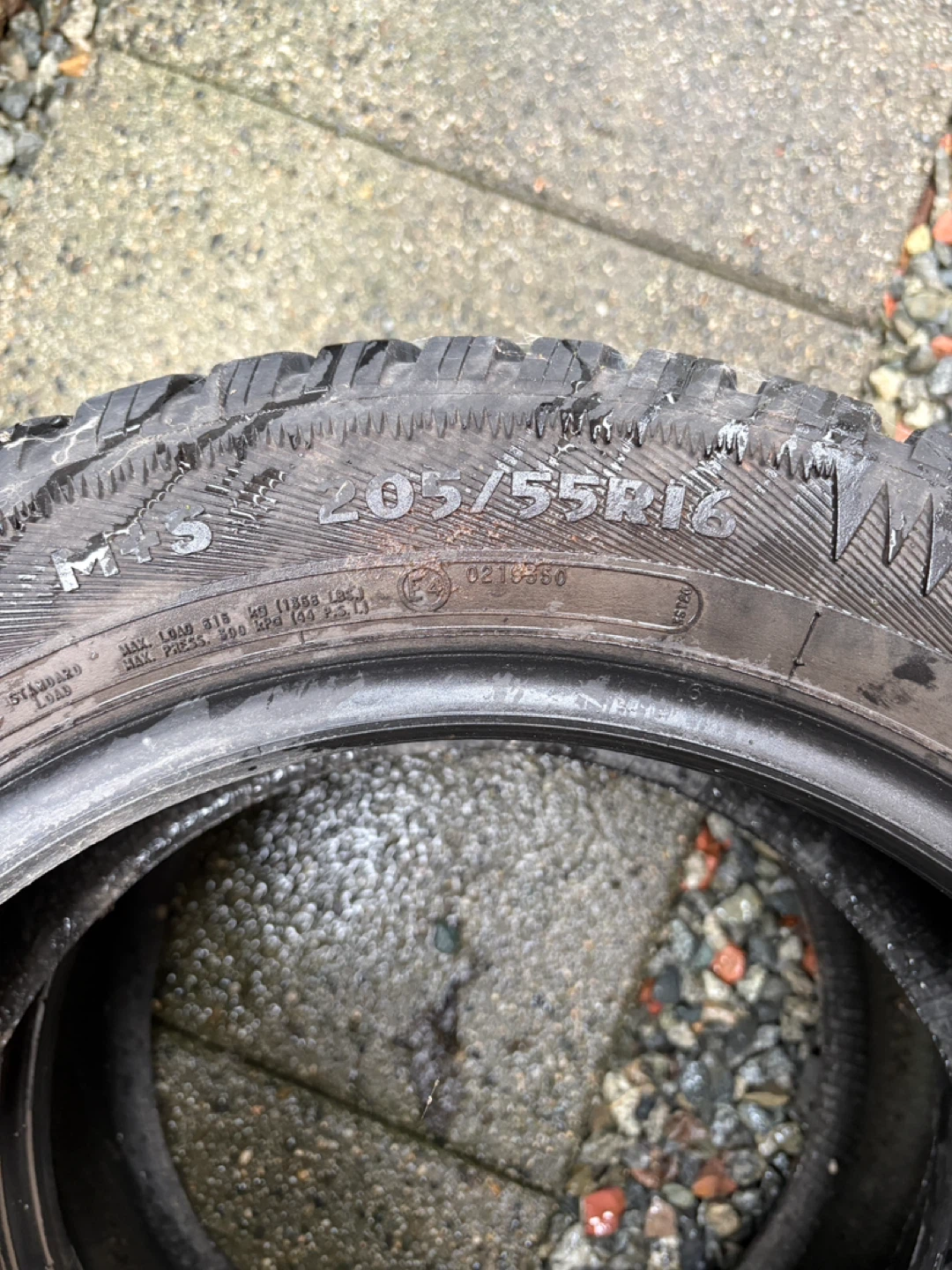 205/55R16 Snow tires ( 2 ) - photo 3