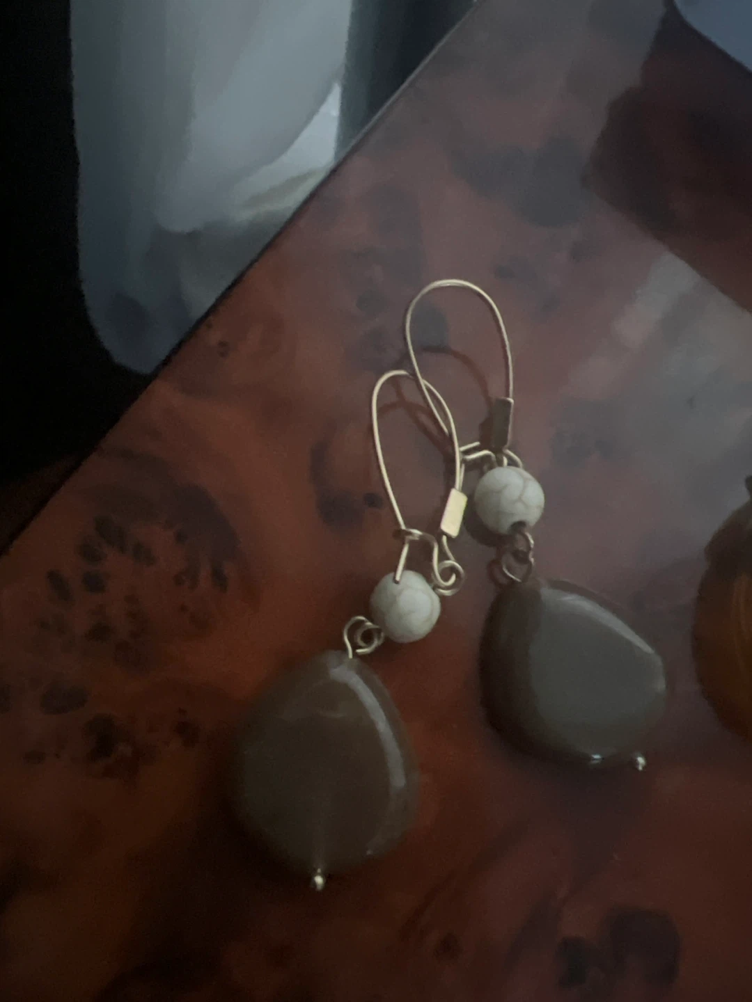 Drop Earrings - Brown & White