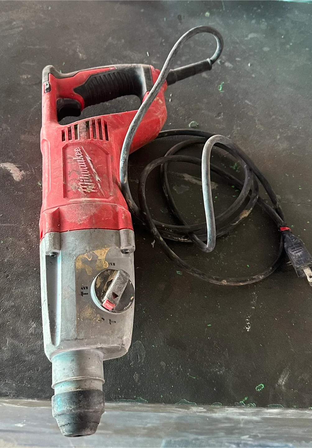 Milwaukee SDS-Plus Rotary Hammer Drill image indicator(2)