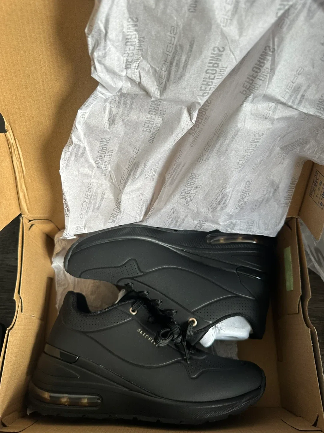 Skechers Million Air-Elevated Air Sneakers Sneaker