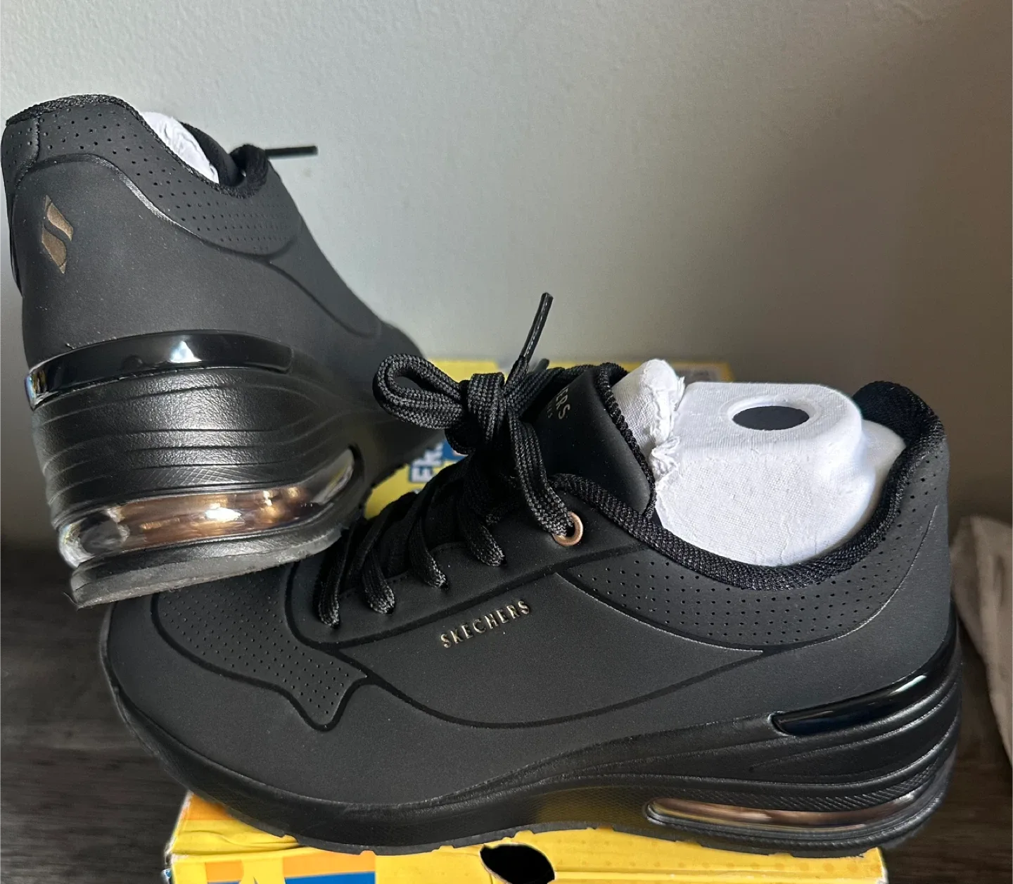 Skechers Million Air-Elevated Air Sneakers Sneaker image indicator(2)