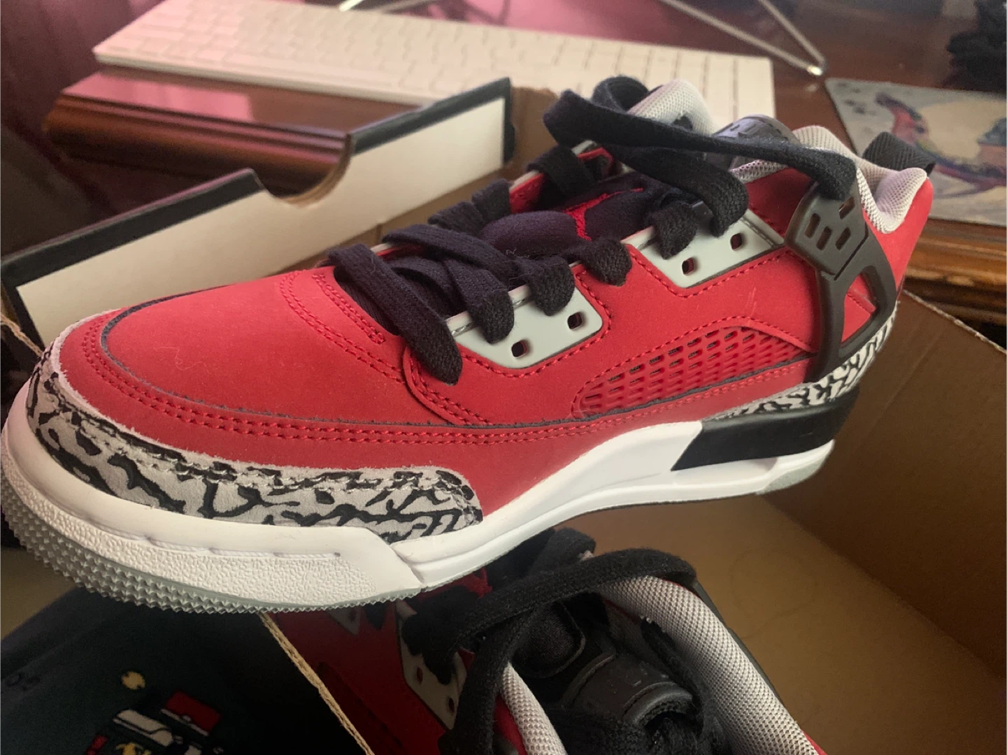 Jordan Spizike Low (GS) - Size 4Y - photo 3