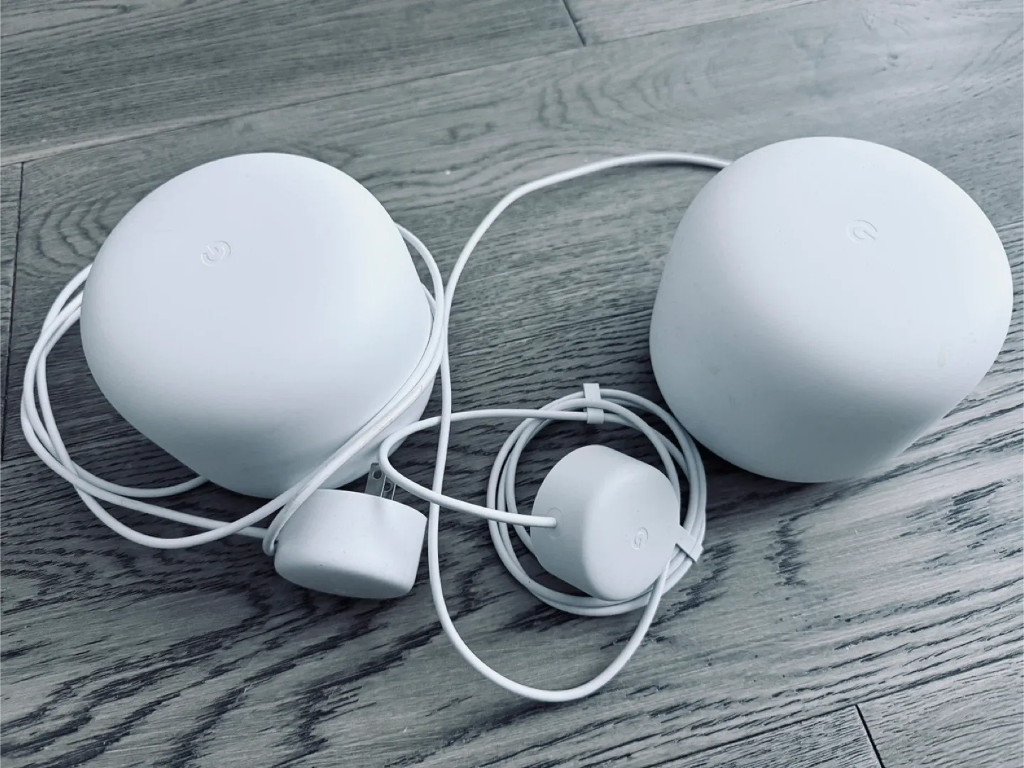 Google Nest WiFi Router + Point image indicator(2)