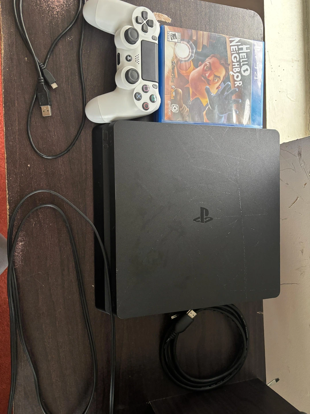 Used PlayStation 4 with Controller & Game - photo 2