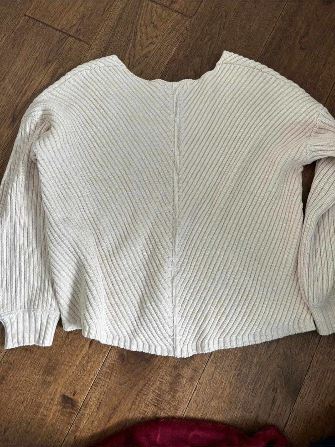 Women’s Obey sweater image indicator(2)