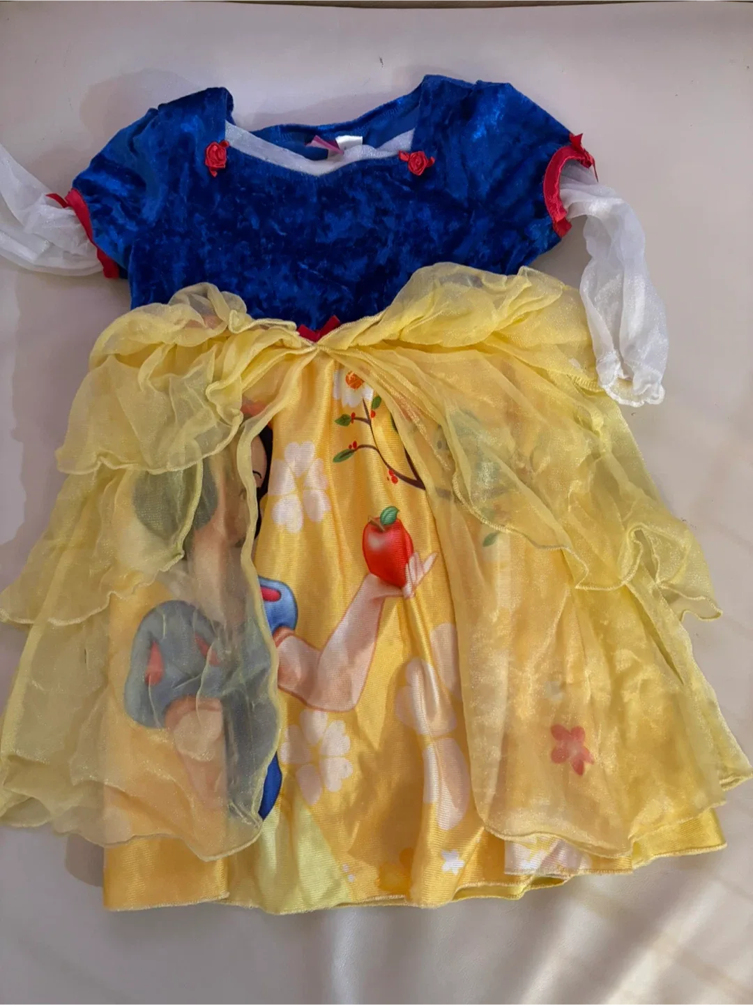 Disney Snow White Costume - Size 2 OBO