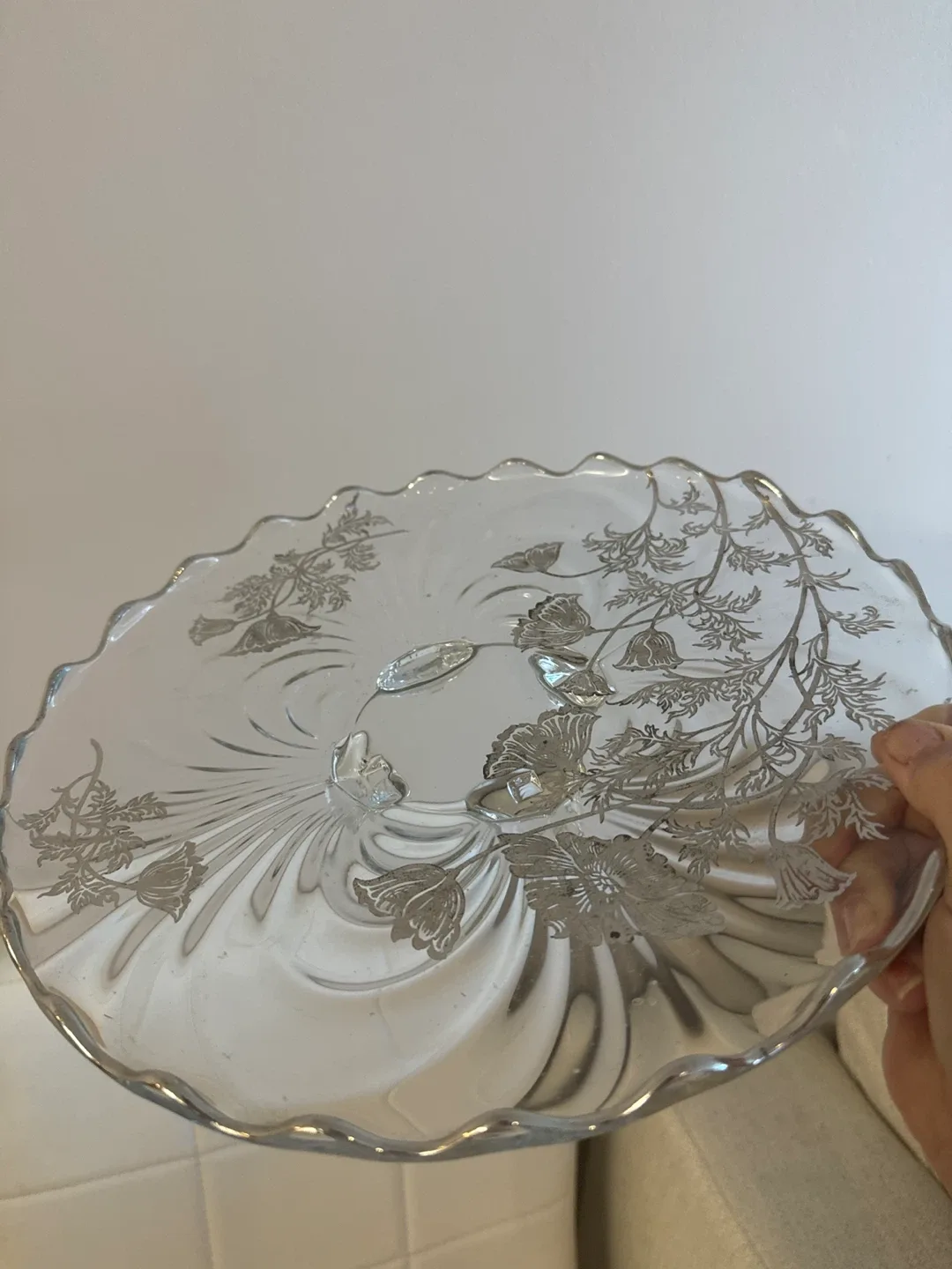Floral Glass Cake Stand image indicator(2)