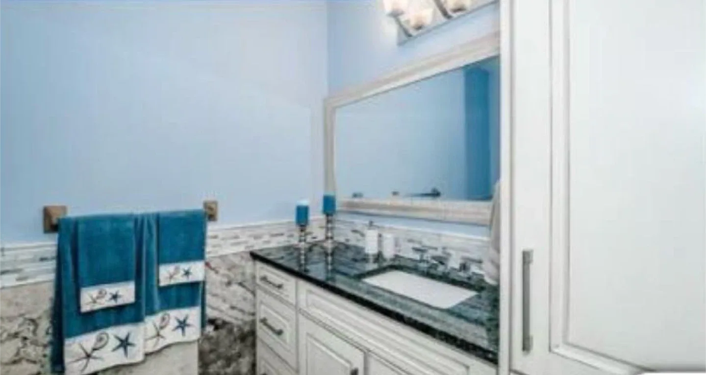 3  bedroom 2 1/2 bath for rent image indicator(9)