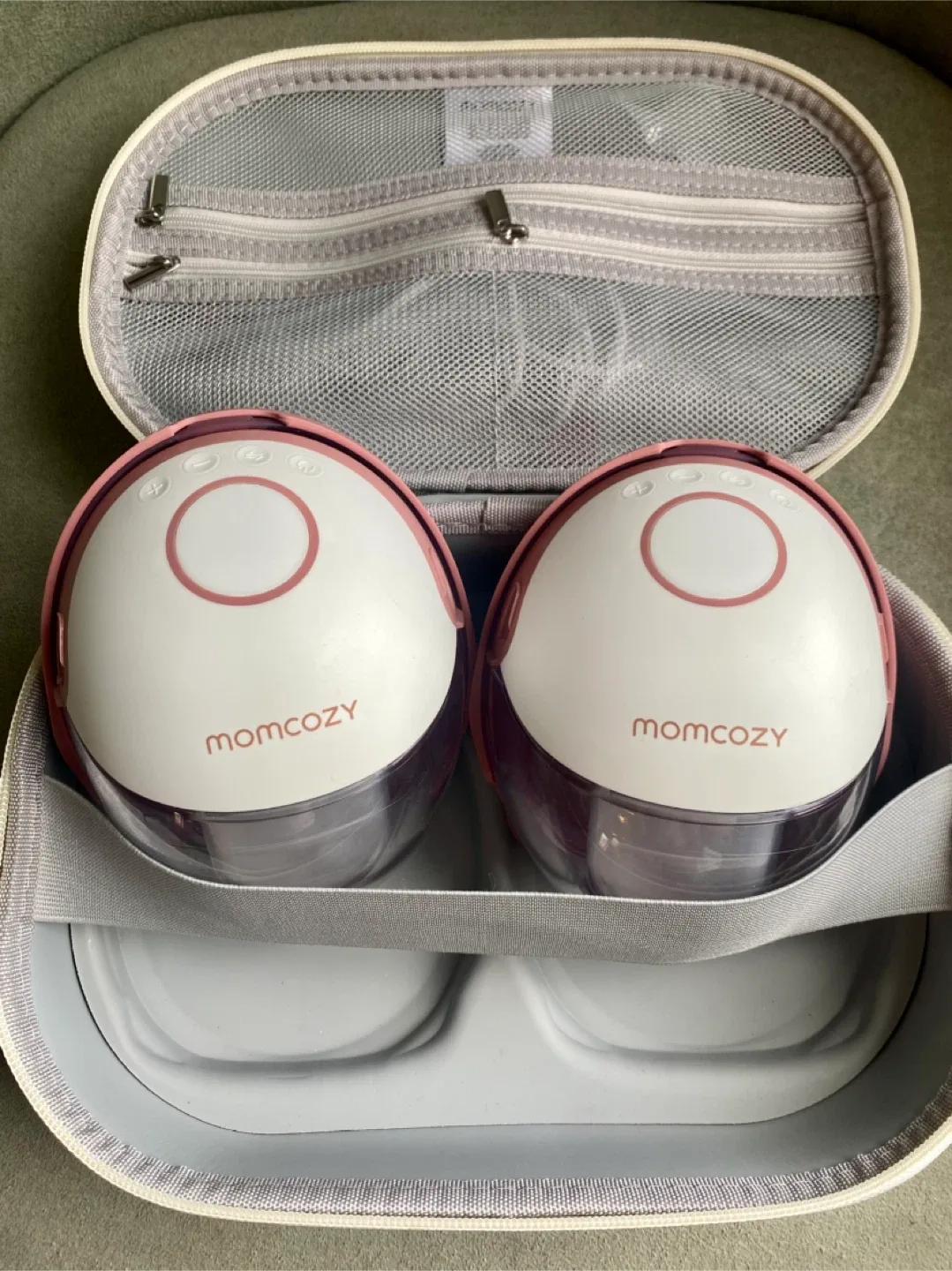 Momcozy M6 Breast Pump - Cozy Red