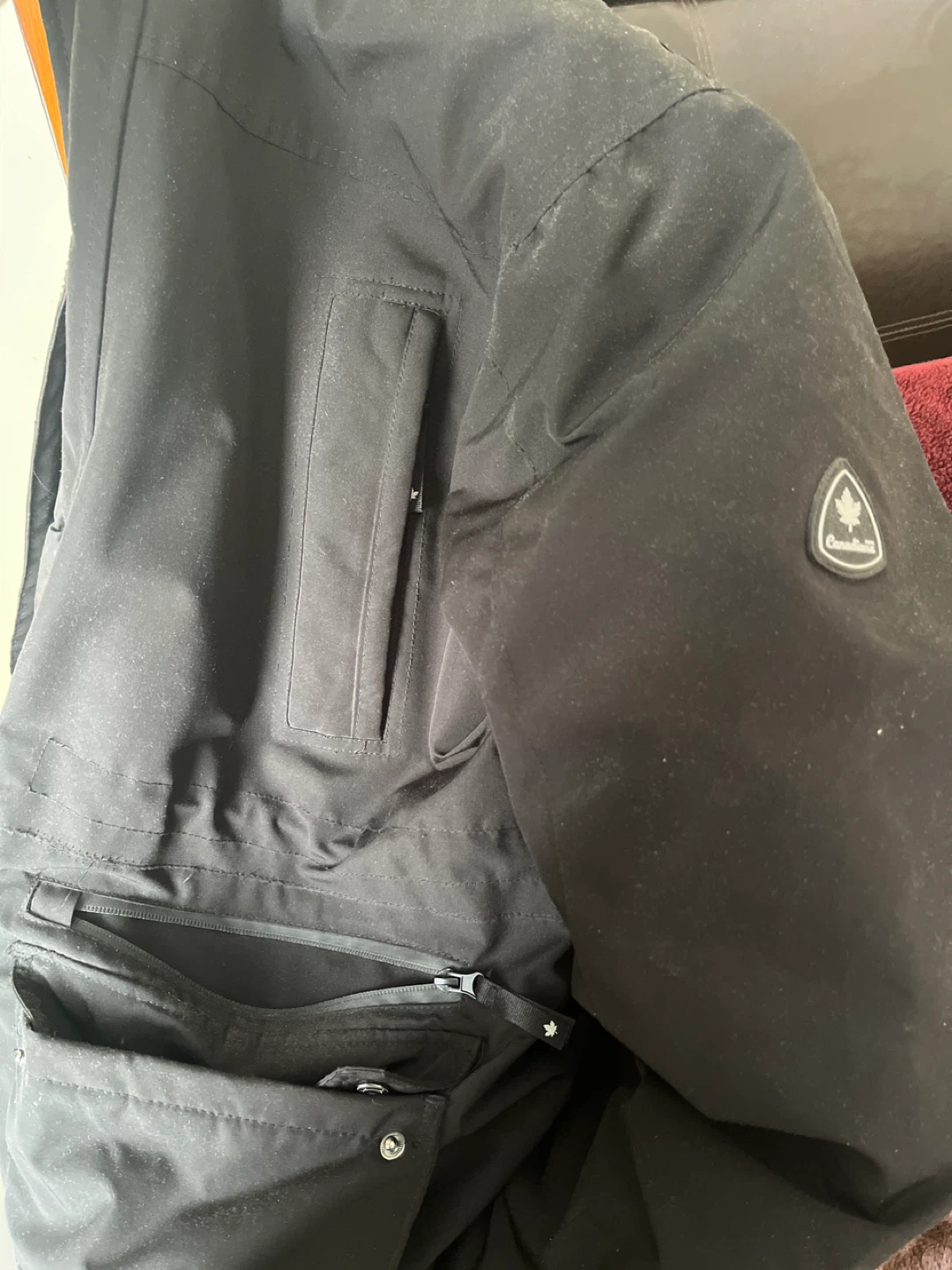 Canadiana Black Puffer Jacket - Size XXL - photo 2