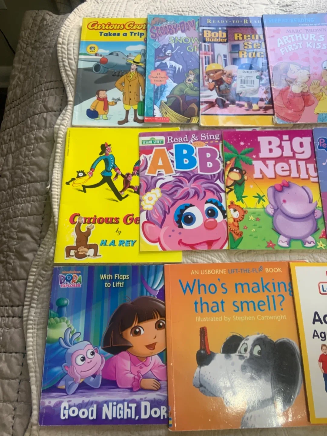 Children's Books - Assorted Titles image indicator(4)