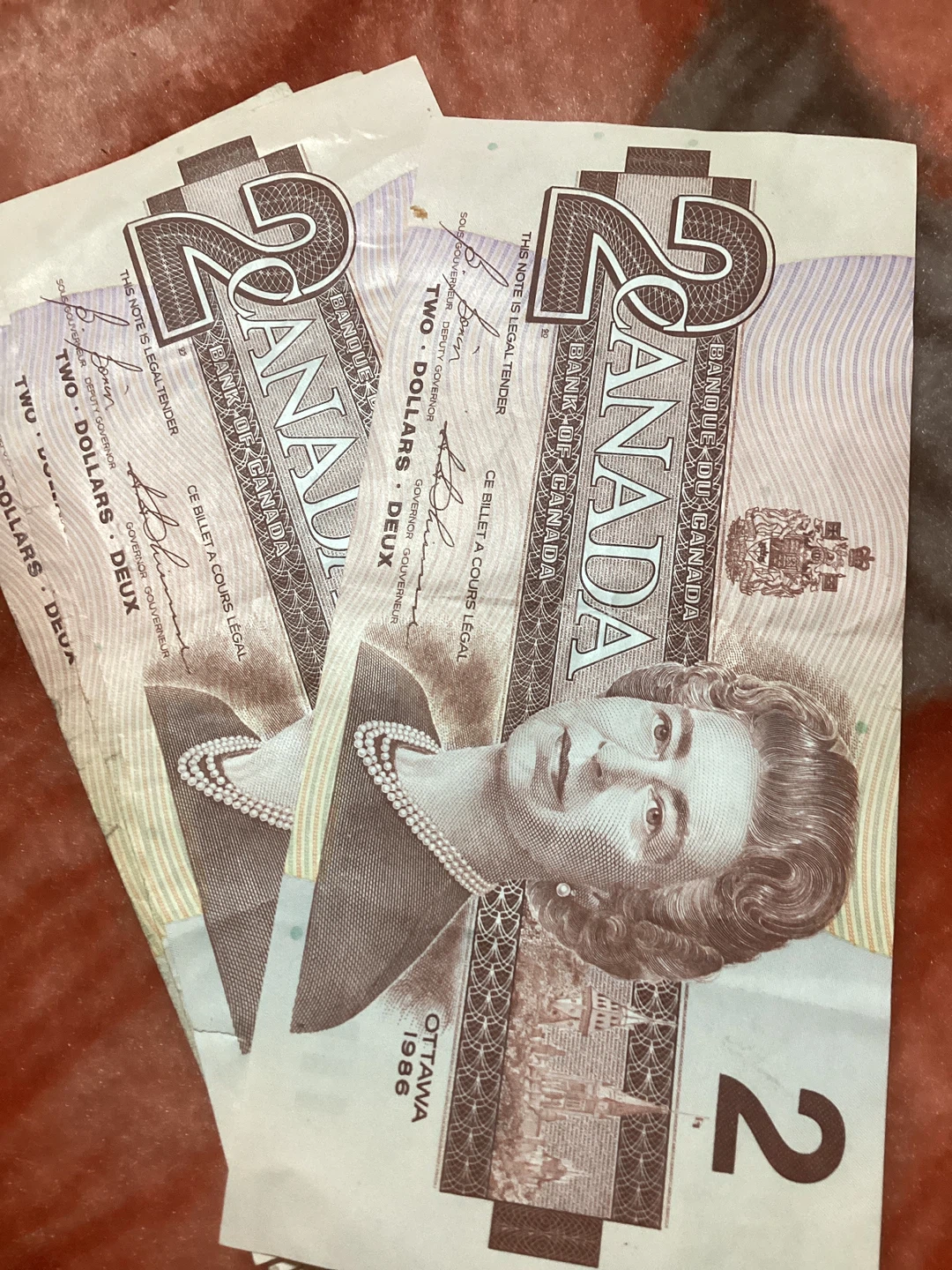 $2.00 bills