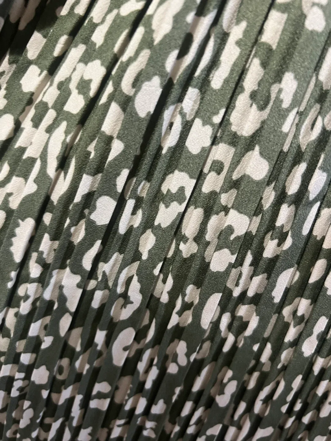 Green Leopard Skirt XL image indicator(2)