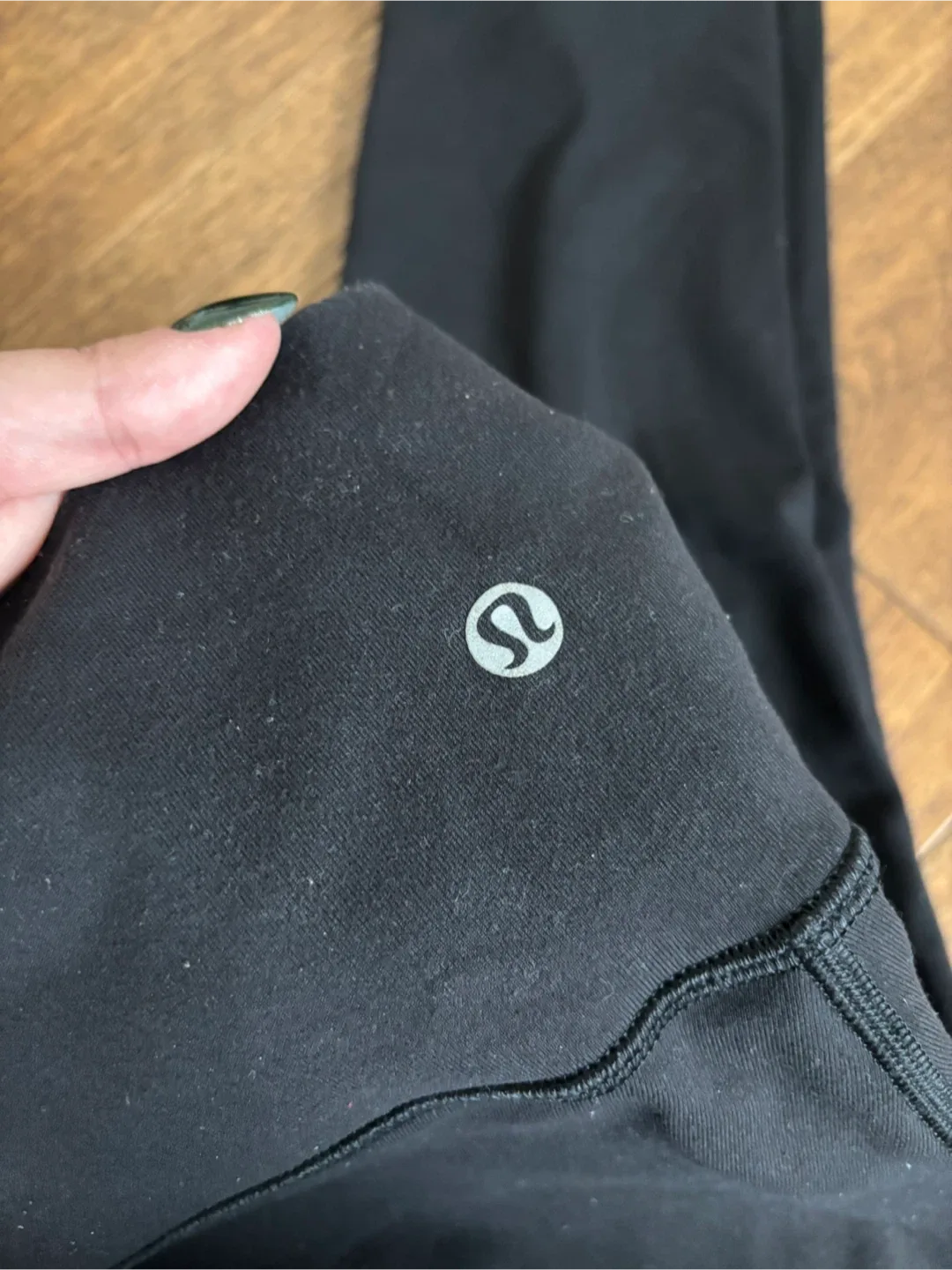 lululemon Wunder Under 21” image indicator(2)