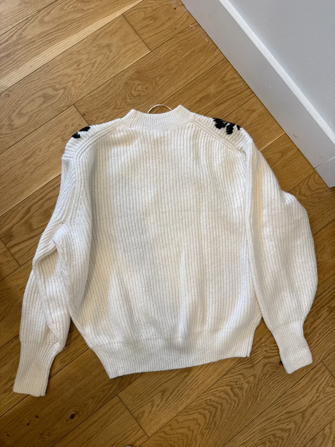 Zara Knit Sweater - Size s image indicator(2)