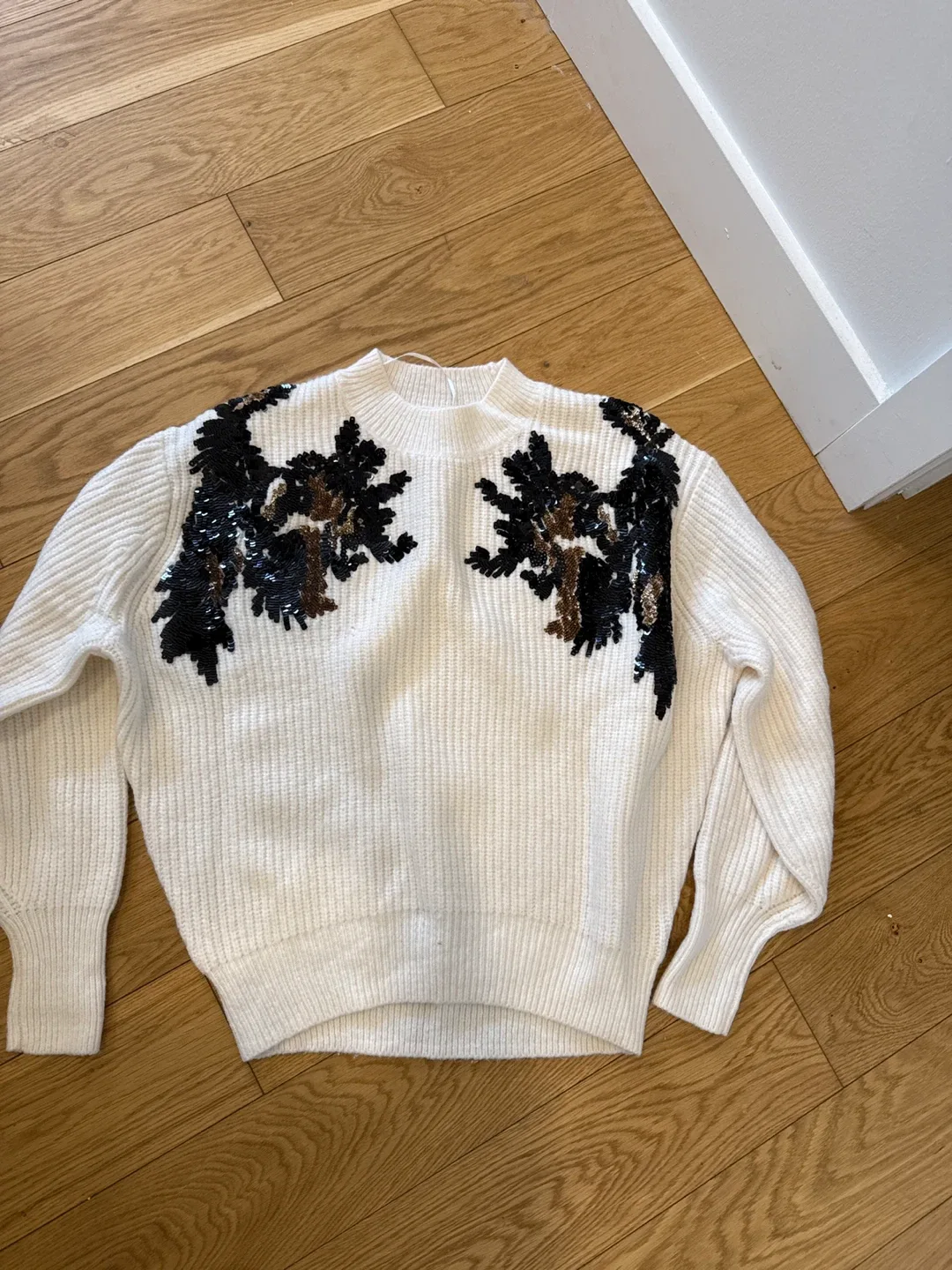 Zara Knit Sweater - Size s