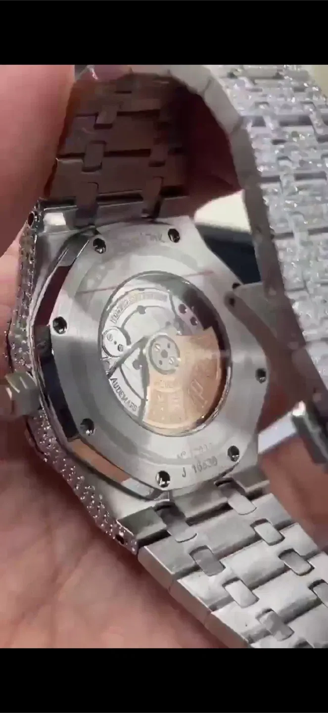 Audemars Piguet moissanite Watch image indicator(3)