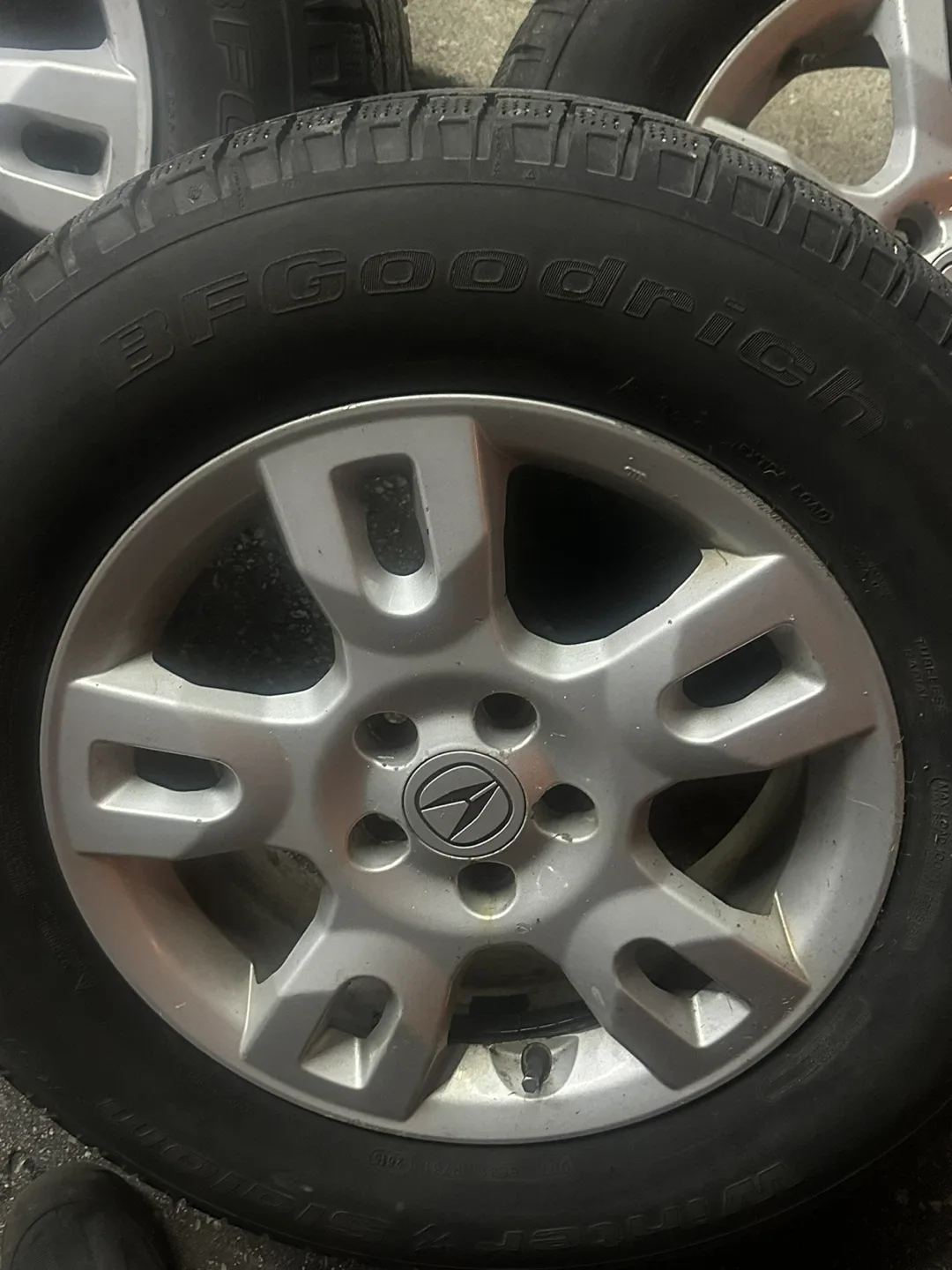 Acura Winter Tires on Rims - Slalom Winter X image indicator(4)