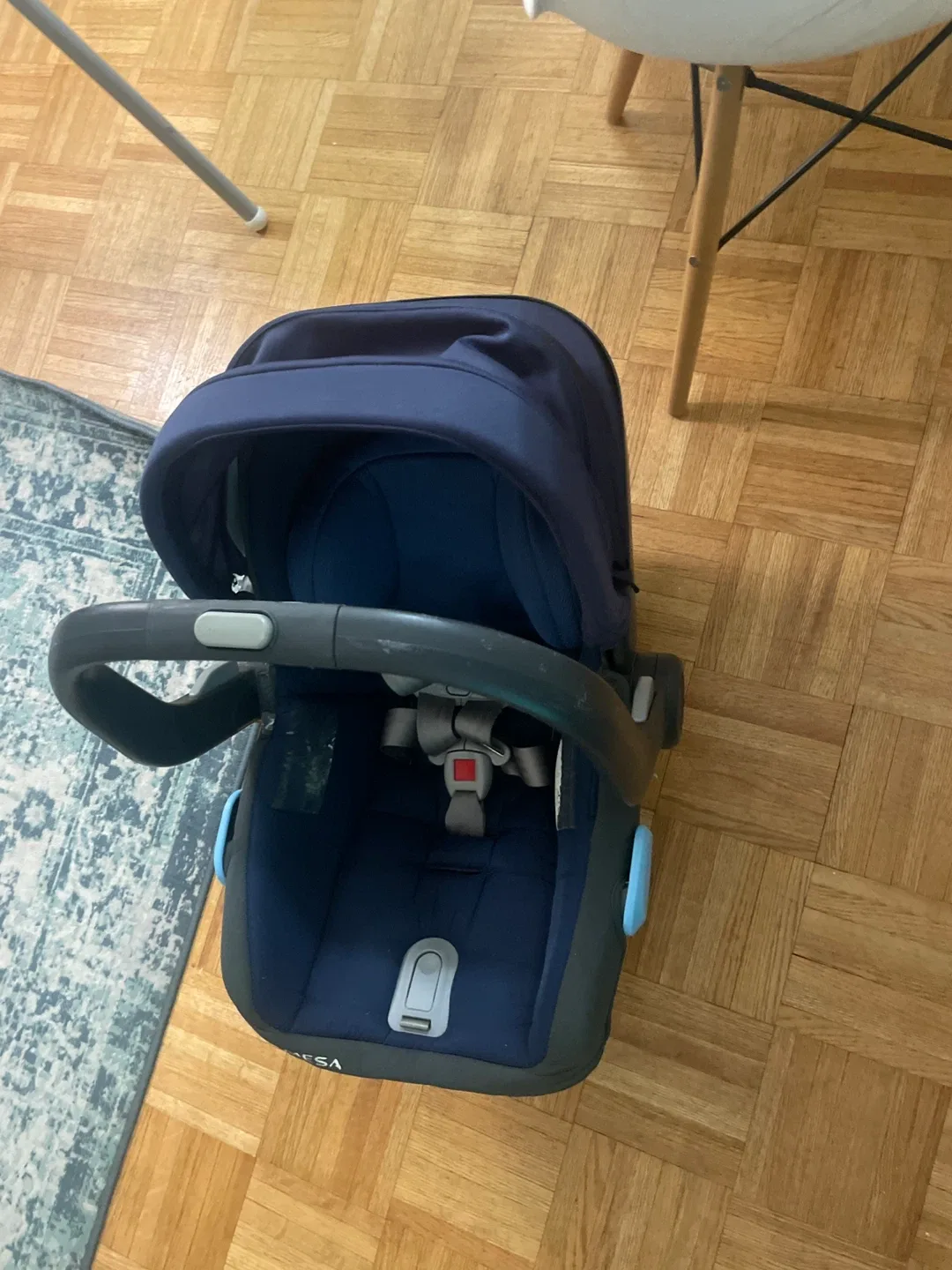 UPPAbaby Mesa Infant Car Seat - Navy Blue image indicator(4)