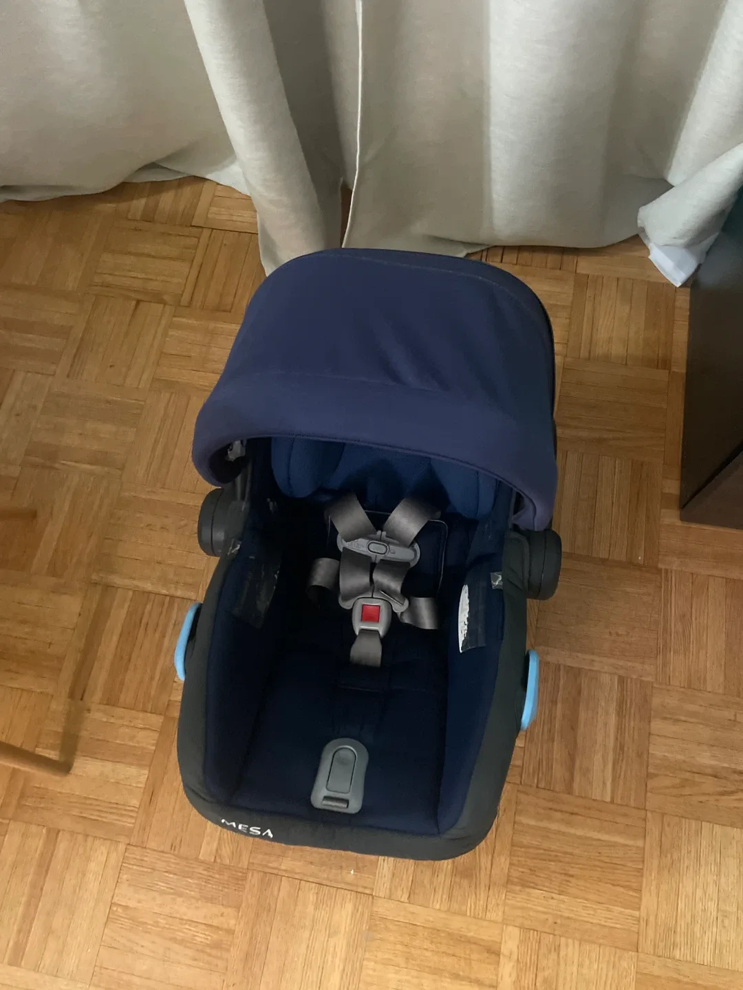 UPPAbaby Mesa Infant Car Seat - Navy Blue image indicator(2)
