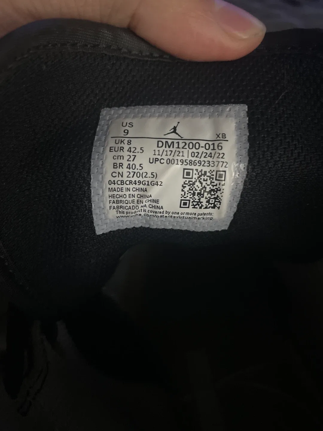 Air Jordan 1 Mid Elephant Print Size 9 image indicator(2)